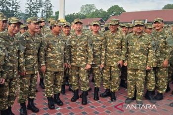 Sistem pemerintahan tetap bergulir selama menteri di Akmil