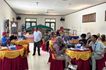 Pelaku wisata IKN siap dampingi tamu  ke Gua Tapak Raja