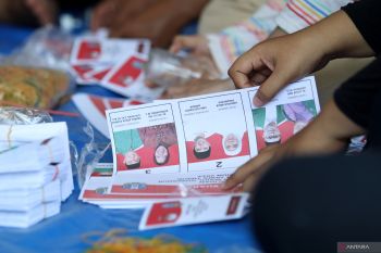 Pelipatan surat suara Pilgub Jatim di Kediri