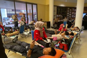 Rayakan Hari Jadi Humas Polri ke-73: Bidhumas Polda Kalimantan Utara Menggelar Donor Darah Serentak