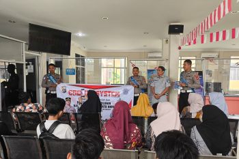 Polres Inhil imbau pemohon SIM dan wajib pajak jaga kondusifitas daerah