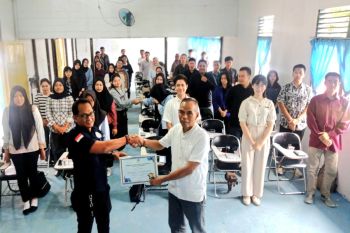 IJTI beri pengetahuan jurnalistik kepada mahasiswa STIE Kapuas