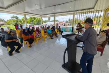 Sultan Ternate  serap aspirasi di suku Toliwiko