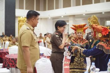 Bupati Dharmasraya terima kunjungan Kajati Sumbar