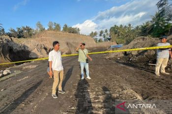 Sebanyak 10 titik tambang galian C ilegal di Lombok Timur ditertibkan