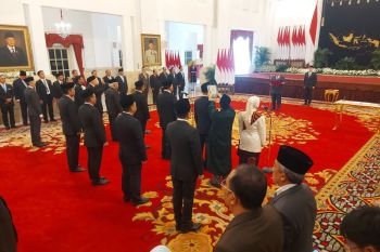 Presiden Prabowo lantik wakil dan anggota Dewan Ekonomi Nasional