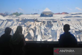 Ratusan lapak pedagang ludes akibat kebakaran di Pasar Gubug Grobogan