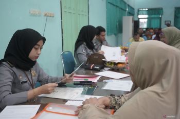 Imigrasi Surabaya layani 6.900 calon jamaah lewat "Eazy Paspor"