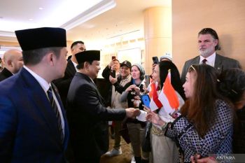 Masyarakat Indonesia sambut kedatangan Prabowo di Washington DC