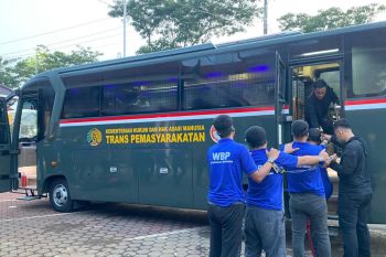 32 napi Lapas Semarang dipindahkan ke  Nusakambangan