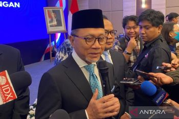 Menko Zulkifli menyebut Swasembada pangan tidak boleh ditawar