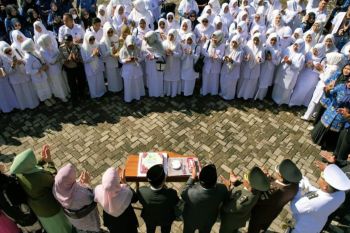 Pemerintah ajak masyarakat utamakan kesehatan