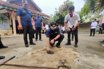 Bandarlampung lakukan gerakan pembuatan 1.000 biopori