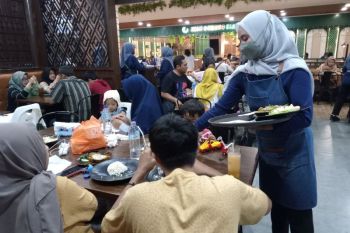 Usulan kenaikan UMK Mataram 2025 sebesar 12 persen masih dibahas