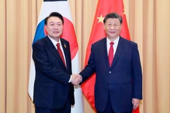 Presiden Yoon Suk Yeol umumkan Korea Selatan darurat militer