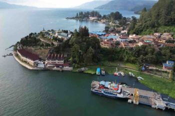 Penumpang feri Danau Toba naik 12,7 persen pada kegiatan Aquabike