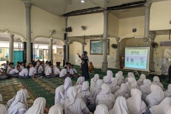 BPOM edukasi siswa di Aceh bijak gunakan antibiotik cegah resistensi