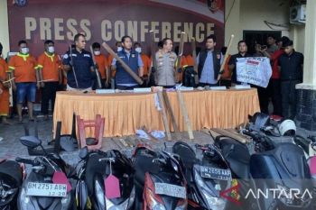 Polisi ringkus 15 anggota ormas pelaku perusakan gelper di Pekanbaru