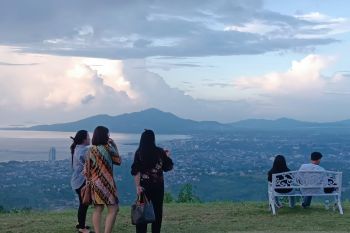 BMKG sebut seluruh kabupaten/kota di Sulut berpotensi cuaca ekstrem