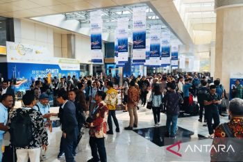PLN galang kolaborasi global wujudkan transisi energi di Indonesia