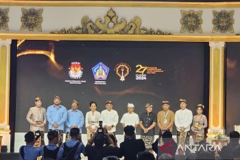 Muliawan undang Jokowi ke Bali, tapi Koster pilih turun ke desa