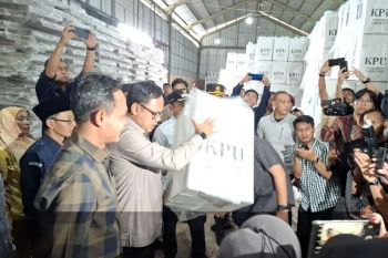 Wamendagri minta calon kepala daerah tidak memberikan janji pengangkatan honorer