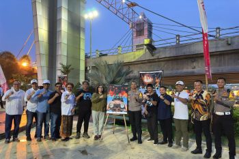 Pj Wali Kota Kediri buka pameran Foto Jurnalistik "Santri"