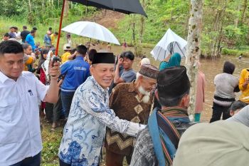 Bupati Sabar AS buka ikan larangan di Koto Tangah Tanjuang Beringin Selatan