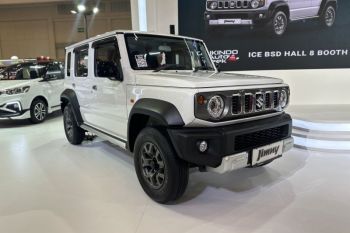 Varian baru Jimny "Rhino White" mejeng di GJAW