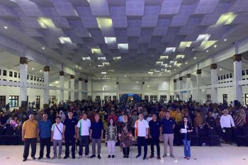 Pupuk Indonesia penuhi kebutuhan pupuk petani di Sragen Jawa Tengah
