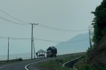Mengunjungi pulau Seribu Matahari, Seribu Bukit