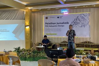 Tambora Post raih juara satu lomba feature yang digelar ANTARA NTB dan STM