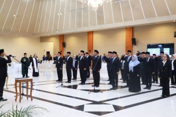 Mensesneg Prasetyo Hadi lantik 25 pejabat baru di Kementerian Sekretariat Negara