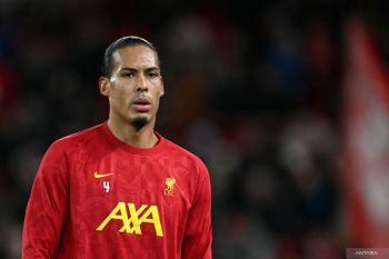 Empat kali jadi pemain terbaik FIFPro, Van Dijk lewati Ronaldinho