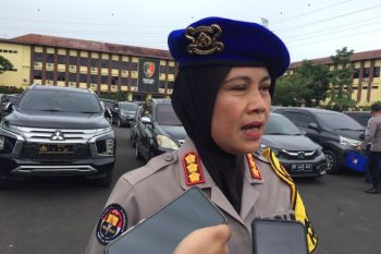 Faktor cuaca, penyeberangan di Pelabuhan Bakauheni ditutup sementara
