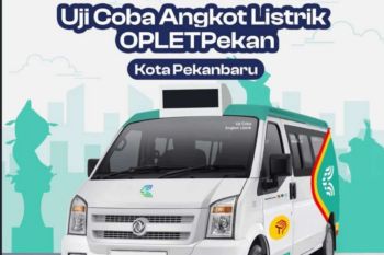 Ada oplet listrik angkut penumpang ke halte di Pekanbaru