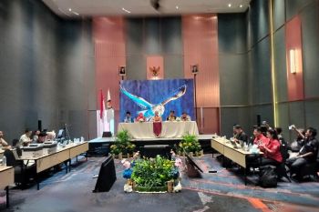 KPU Surabaya tetapkan Eri-Armuji raih suara terbanyak Pilkada Surabaya