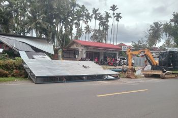BPBD: 34 rumah warga rusak akibat angin kencang
