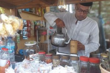 Menonton Penonton (1)