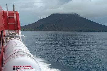 Badan Geologi catat 22 kali gempa vulkanik dalam Gunung Ruang Sulut