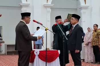 Pemkot Bukittinggi resmi miliki Penjabat Sekda baru