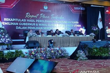 YSK sebut pilkada telah usai saatnya bergandengan tangan