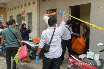 Wanita di Meranti diduga tewas dibunuh di kamar kos