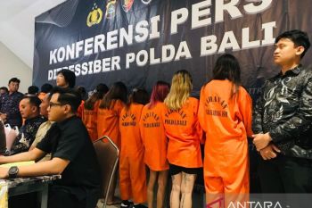 Polda Bali tangkap delapan selebgram promotor judi daring