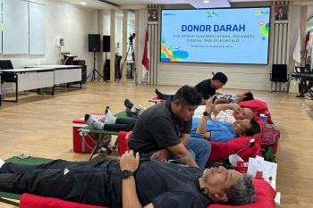 Peringati Natal 2024, Perokris PLN UID Suluttenggo gelar donor darah