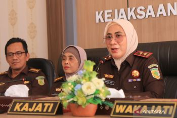 Terpopuler: Demo tenaga honorer, korupsi PPJ hingga rokok penyumbang kemiskinan di NTB