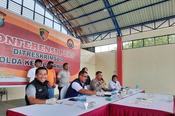 Polda Kepri tangkap muncikari daring pekerjakan anak bawah umur