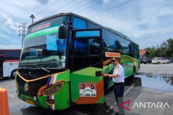 Jelang akhir tahun, Terminal Kampung Rambutan rutin "ramp check" bus