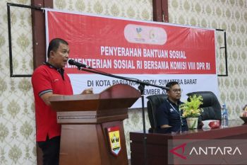 Pemkot Pariaman tangani 15 kasus orang terlantar sepanjang 2024
