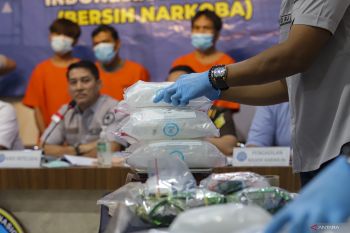 BNN bongkar jaringan narkoba internasional di Kepri: 1,2 ton kokain dan 795 Kg sabu disita